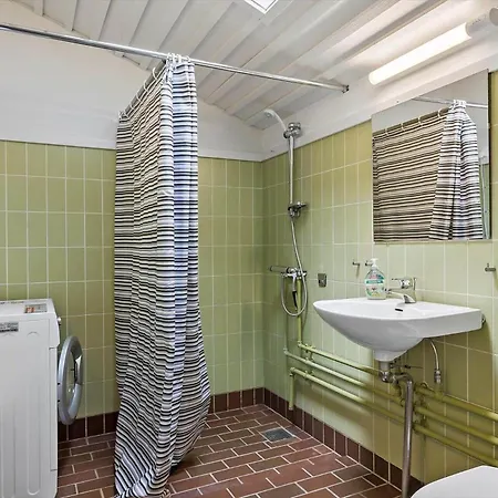 6750-allinge-langebjergvej-44-lejl-44 Lejlighed *